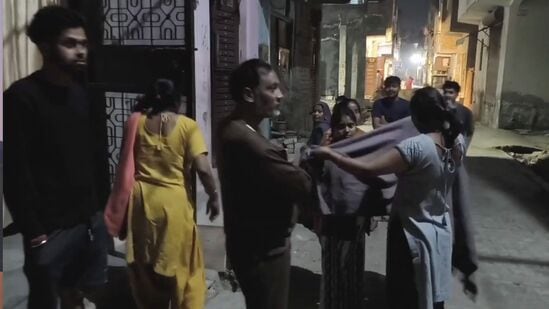 भूकंपाच्या धक्क्यांनी राजधानी हादरली! इमारती शहारल्या, घरातून पळाले लोक, नागरिक दहशतीत 