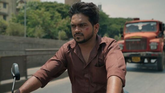"आरडी"तून उलगडणार एका चुकीचे नाट्यमय परिणाम, चित्रपटाचा दमदार टीजर लॉन्च!