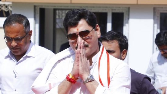 धनंजय मुंडे (X)