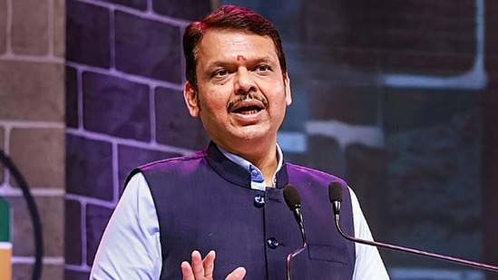 मुख्यमंत्री देवेंद्र फडणवीस 