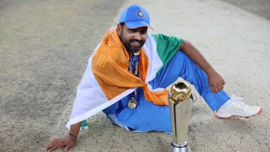 Rohit Sharma : रोहित शर्मानं लावला फिटनेसचा जुगाड, २०२७ चा विश्वचषक खेळणार? अभिषेक नायर करणार मदत