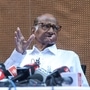 शरद पवार पत्रकार परिषदेत बोलताना शरद पवार पत्रकार परिषदेत बोलताना