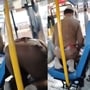 बसमध्ये नमाज पठण करताना चालक बसमध्ये नमाज पठण करताना चालक