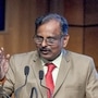  इस्रो प्रमुख व्ही नारायणन