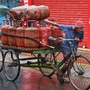 इस्रायल-इराण युद्धामुळे एलपीजीला मोठा धोका, फक्त १६ दिवसांचा स्टॉक