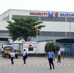 The onset of the festive season has failed to lift the ongoing slump in the auto industry. The onset of the festive season has failed to lift the ongoing slump in the auto industry.