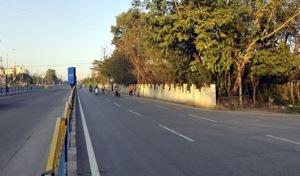 Apex court on Tuesday dismissed a petition demanding stay against demolition of a private property of former justice of Madhya Pradesh high court. The boundary wall creates a roadblock near Press Complex on BRTS Corridor in Indore.(Arun Mondhe/HT photo)