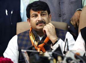 Actor and MP Manoj Tiwari during a press conference at Delhi Pradesh BJP office in New Delhi after he was appointed as Delhi BJP chief on November 30.(Sanchit Khanna) Actor and MP Manoj Tiwari during a press conference at Delhi Pradesh BJP office in New Delhi after he was appointed as Delhi BJP chief on November 30.(Sanchit Khanna)