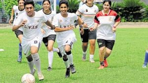 Lotus Valley International School's senior team participating in this year's HT GIFA tournament, in Noida, India, on Friday, August, 26, 2016.(Buhaan Kinu / HT Photo) Lotus Valley International School's senior team participating in this year's HT GIFA tournament, in Noida, India, on Friday, August, 26, 2016.(Buhaan Kinu / HT Photo)