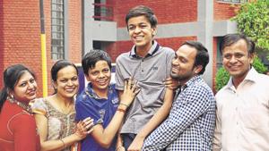 The ICSE exams will begin on February 27 and end on March 31 and the ISC exams will start on February 6 and end on April 5.(Sant Arora/HT file) The ICSE exams will begin on February 27 and end on March 31 and the ISC exams will start on February 6 and end on April 5.(Sant Arora/HT file)