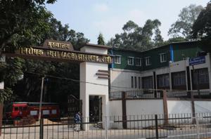 The office of the state Anti-Corruption Bureau on Mayor’s Road in Ranchi.(Diwakar Prasad/ HT Photo)