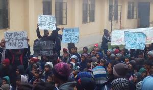 Students have been protesting at the school since Monday when Aditya passed away at a Delhi hospital.(File photo) Students have been protesting at the school since Monday when Aditya passed away at a Delhi hospital.(File photo)