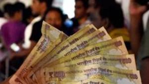 Since the demonetisation announcement on November 8, people across the country have struggled to withdraw cash from banks and ATMs. Many with the banned banknotes have failed to exchange them for new ones.(PTI) Since the demonetisation announcement on November 8, people across the country have struggled to withdraw cash from banks and ATMs. Many with the banned banknotes have failed to exchange them for new ones.(PTI)