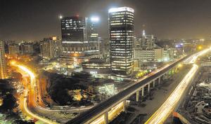 The trial run is being conducted on the 6.7-kilometre-long second phase between 8 pm and 4 am.(HT File) The trial run is being conducted on the 6.7-kilometre-long second phase between 8 pm and 4 am.(HT File)