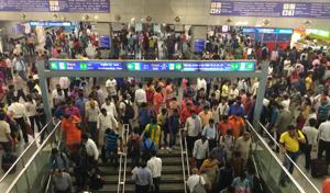 Digital walls will allow DMRC to bring in multiple advertisers at the same time and in the same space.(Saumya Khandelwal/HT Photo) Digital walls will allow DMRC to bring in multiple advertisers at the same time and in the same space.(Saumya Khandelwal/HT Photo)
