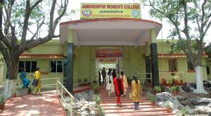 Jamshedpur Women’s College has topped the list in cashless transaction volunteers in the country.(Arvind Sharma/HT Photo.) Jamshedpur Women’s College has topped the list in cashless transaction volunteers in the country.(Arvind Sharma/HT Photo.)
