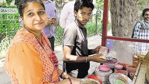 Urvashi Yadav, the 34-year-old former school teacher who became an internet sensation following her decision to run a chhole-kulche cart, has got a vendor’s licence. She now plans to launch a food truck. Urvashi Yadav, the 34-year-old former school teacher who became an internet sensation following her decision to run a chhole-kulche cart, has got a vendor’s licence. She now plans to launch a food truck.