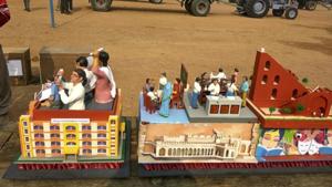 A miniature of the Delhi tableau for 68th Republic Day parade.(HT Photo) A miniature of the Delhi tableau for 68th Republic Day parade.(HT Photo)