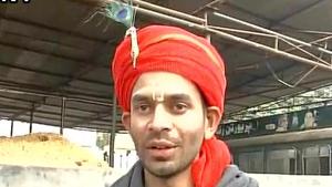 Tej Pratap Yadav dressed up as Lord Krishna.(ANI Photo) Tej Pratap Yadav dressed up as Lord Krishna.(ANI Photo)