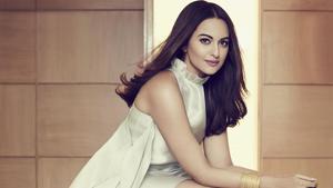 Sonakshi Sinha says every role is demanding in its own way.(HT Photo) Sonakshi Sinha says every role is demanding in its own way.(HT Photo)