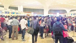 Thousands were stranded in different parts of the world after heavy snowfall in Turkey, particularly Istanbul, froze air traffic over the past four days(HT PIC FOR REPRESENTATION)