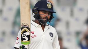 Parthiv Patel departed for 90 against Mumbai on Day 2 of Ranji Trophy final in Indore as Gujarat gained a 63-run lead.(AP) Parthiv Patel departed for 90 against Mumbai on Day 2 of Ranji Trophy final in Indore as Gujarat gained a 63-run lead.(AP)