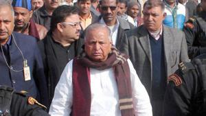 Samajwadi Party Chief Mulayam Singh Yadav in Lucknow on Tuesday.(PTI Photo) Samajwadi Party Chief Mulayam Singh Yadav in Lucknow on Tuesday.(PTI Photo)