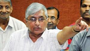 Ousted RSS Goa chief Subhash Velingkar addressing a press conference in Panaji.(PTI) Ousted RSS Goa chief Subhash Velingkar addressing a press conference in Panaji.(PTI)