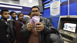 ATMs were getting around Rs 9,000 crore a day against Rs 2-3,000 crore in the early days of demonetisation, sources in banking sector said.(Arvind Yadav/ HT Photo) ATMs were getting around Rs 9,000 crore a day against Rs 2-3,000 crore in the early days of demonetisation, sources in banking sector said.(Arvind Yadav/ HT Photo)