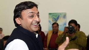 Uttar Pradesh chief minister Akhilesh Yadav gets a firm grip over the Samajwadi Party.(PTI file photo) Uttar Pradesh chief minister Akhilesh Yadav gets a firm grip over the Samajwadi Party.(PTI file photo)