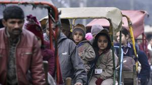 A cold north westerly wind was held responsible for Tuesday’s extra nip in the air by weathermen.(Arun Sharma/HT Photo) A cold north westerly wind was held responsible for Tuesday’s extra nip in the air by weathermen.(Arun Sharma/HT Photo)