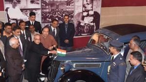 President Pranab Mukherjee with the historic Wanderer car in which Sisir Kumar Bose drove Netaji Subhas Chandra Bose in January 1941, at Netaji Bhavan in Kolkata on Wednesday.(PTI) President Pranab Mukherjee with the historic Wanderer car in which Sisir Kumar Bose drove Netaji Subhas Chandra Bose in January 1941, at Netaji Bhavan in Kolkata on Wednesday.(PTI)