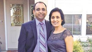 Rakesh Srivastava with his wife Anchala Srivastava.(Photo courtesy Rakesh Srivastava) Rakesh Srivastava with his wife Anchala Srivastava.(Photo courtesy Rakesh Srivastava)