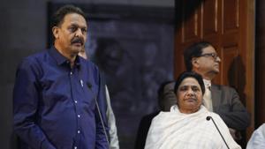 Afzal Ansari announcing the merger of QED with BSP on Thursday.(HT Photo) Afzal Ansari announcing the merger of QED with BSP on Thursday.(HT Photo)