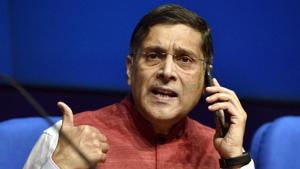 Chief economic adviser Arvind Subramanian addresses media on the Economic survey in New Delhi.(Arun Sharma/HT Photo) Chief economic adviser Arvind Subramanian addresses media on the Economic survey in New Delhi.(Arun Sharma/HT Photo)
