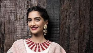 Sonam Kapoor says she is used to people speculating about her personal life.(Aalok Soni/Hindustan Times) Sonam Kapoor says she is used to people speculating about her personal life.(Aalok Soni/Hindustan Times)