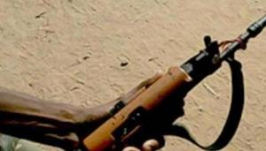 Maoists attacked the camp office of the construction firm on Grand Trunk Road in Gaya district and torched a mixer machine and a roller.(HT Photo/Representative image) Maoists attacked the camp office of the construction firm on Grand Trunk Road in Gaya district and torched a mixer machine and a roller.(HT Photo/Representative image)
