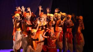 Panchali Ki Shapath, a Hindi play, uses Draupadi’s public humiliation to address violence against women. It’s one of several plays to retell epics with a modern message.(Photo courtesy: Rangrayog) Panchali Ki Shapath, a Hindi play, uses Draupadi’s public humiliation to address violence against women. It’s one of several plays to retell epics with a modern message.(Photo courtesy: Rangrayog)