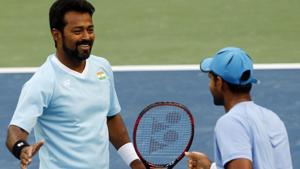 Leander Paes and Vishnu Vardhan is clashing against New Zealand’s Artem Sitak and Michael Venus in a Davis Cup Asia-Oceania Group 1 doubles tie at Pune’s Balewadi Sports Complex on Saturday. India lead 2-0. Catch live tennis score and live updates.(AP) Leander Paes and Vishnu Vardhan is clashing against New Zealand’s Artem Sitak and Michael Venus in a Davis Cup Asia-Oceania Group 1 doubles tie at Pune’s Balewadi Sports Complex on Saturday. India lead 2-0. Catch live tennis score and live updates.(AP)