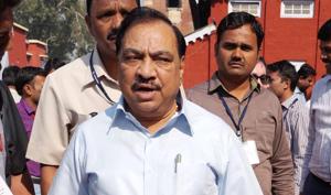 Former Maharashtra revenue minister Eknath Khadse(HT file) Former Maharashtra revenue minister Eknath Khadse(HT file)