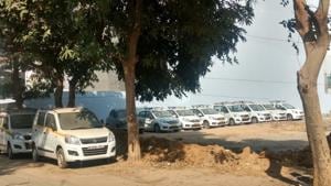 A union of drivers staged a protest outside the Ola and Uber offices at Udyog Vihar Phase III and Sector 29 in Gurgaon on Feb 10.(HT Photo) A union of drivers staged a protest outside the Ola and Uber offices at Udyog Vihar Phase III and Sector 29 in Gurgaon on Feb 10.(HT Photo)