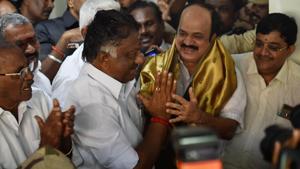 Tamil Nadu Chief Minister O Panneerselvam welcoming AIADMK senior leaders at his residence in Chennai on Thursday, Feb 9, 2017.(PTI) Tamil Nadu Chief Minister O Panneerselvam welcoming AIADMK senior leaders at his residence in Chennai on Thursday, Feb 9, 2017.(PTI)