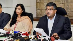 Union information technology minister Ravi Shankar Prasad briefs the media in New Delhi on Friday on the recent developments in the electronics and IT sector.(PTI) Union information technology minister Ravi Shankar Prasad briefs the media in New Delhi on Friday on the recent developments in the electronics and IT sector.(PTI)