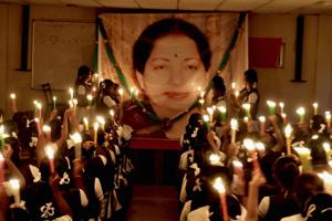 School students take part in a candlelight vigil to pay tributes to late Tamil Nadu chief minister J Jayalalithaa in Chennai.(PTI File Photo) School students take part in a candlelight vigil to pay tributes to late Tamil Nadu chief minister J Jayalalithaa in Chennai.(PTI File Photo)