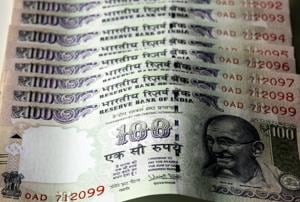The seized new fake 100 rupees notes.(Sonu Mehta/HT Photo) The seized new fake 100 rupees notes.(Sonu Mehta/HT Photo)