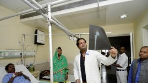 The cost of the uncemented implant that was used for surgery at the district hospital was Rs 1.20 lakh.(HT PHOTO) The cost of the uncemented implant that was used for surgery at the district hospital was Rs 1.20 lakh.(HT PHOTO)