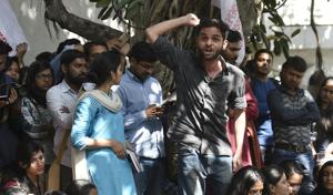 Omar Khalid addressing members of All India Students Association (AISA) and Jawaharlal Nehru University students at a protest demanding the arrest of Akhil Bharatiya Vidyarthi Parishad (ABVP) members at the police headquarters on Thursday.(Ravi Choudhary/HT Photo) Omar Khalid addressing members of All India Students Association (AISA) and Jawaharlal Nehru University students at a protest demanding the arrest of Akhil Bharatiya Vidyarthi Parishad (ABVP) members at the police headquarters on Thursday.(Ravi Choudhary/HT Photo)