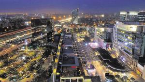 Places such as the Gurgaon’s popular eating district of CyberHub where alcohol is served will continue to be in business.(Parveen Kumar/HT File Photo) Places such as the Gurgaon’s popular eating district of CyberHub where alcohol is served will continue to be in business.(Parveen Kumar/HT File Photo)