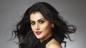 Taapsee Pannu recently released a video with Akshay Kumar where she spoke about empowering women to protect themselves in case of attack.(Ht Photo) Taapsee Pannu recently released a video with Akshay Kumar where she spoke about empowering women to protect themselves in case of attack.(Ht Photo)
