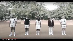 A still from Beta Sweater Pehno by Swarathma. A still from Beta Sweater Pehno by Swarathma.